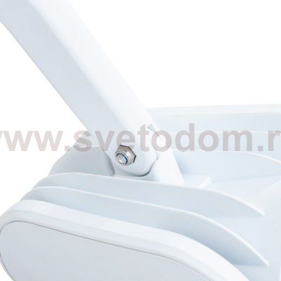 Светильник потолочный Arte lamp A3930PL-1WH LYNX