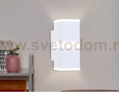 Настенный светильник Ambrella FW189